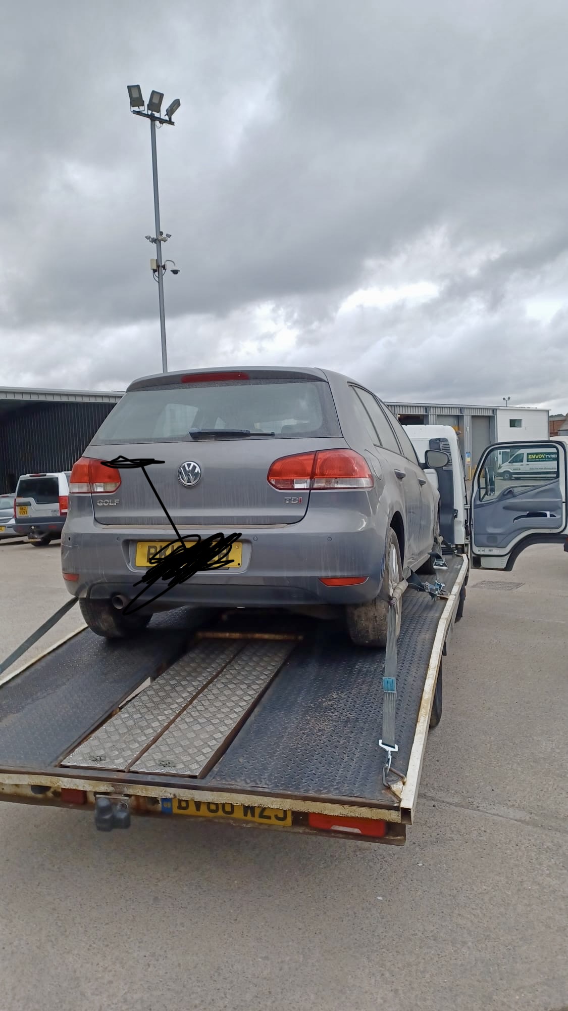 M23 Vehicle Recovery 2 Auction vehicle recovery near the M23